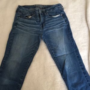 american eagle super stretch skinny jeans!